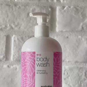 Video Australian Bodycare Vitamin B12 Body Wash – ružový gélový sprchový prípravok na čistenie a starostlivosť o pokožku